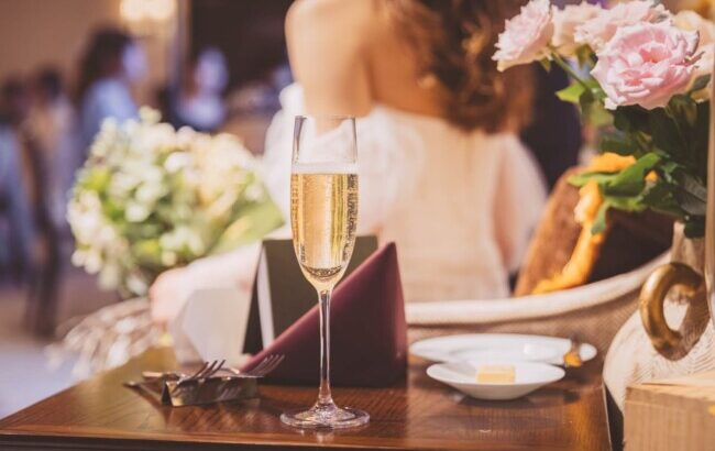 結婚披露宴と結婚式二次会にはどんな違いがある？