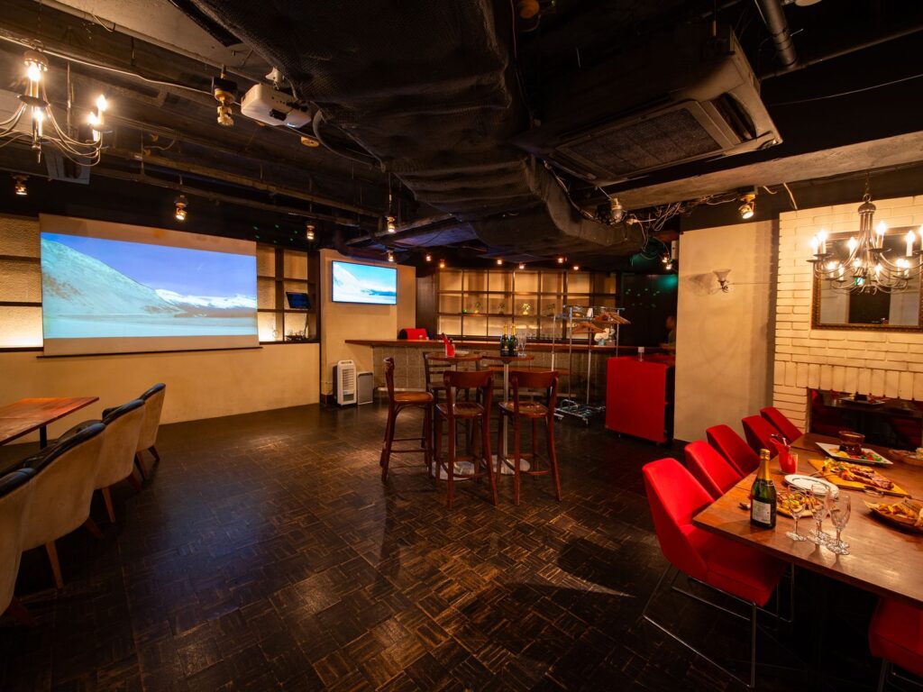 dining&bar KITSUNEの画像