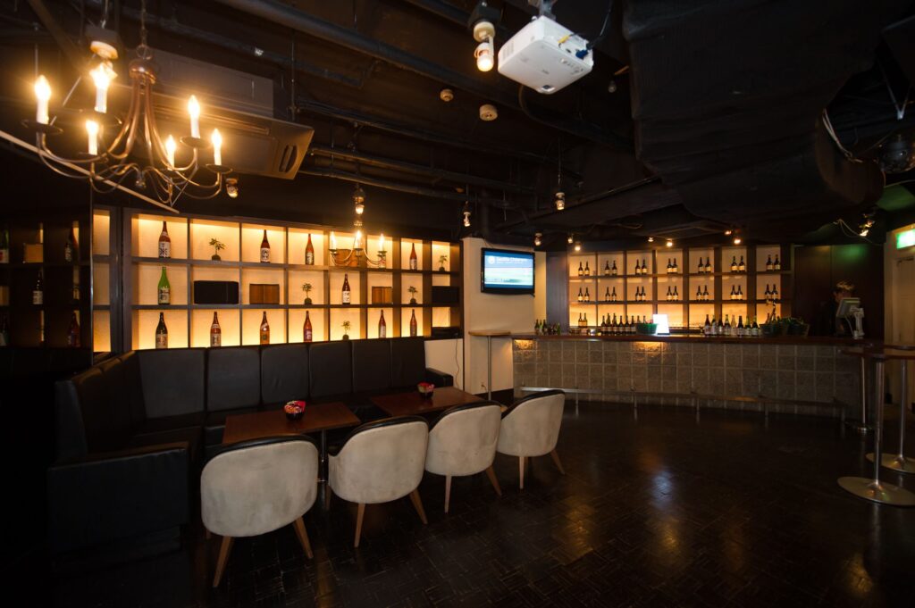 dining&bar KITSUNEの画像